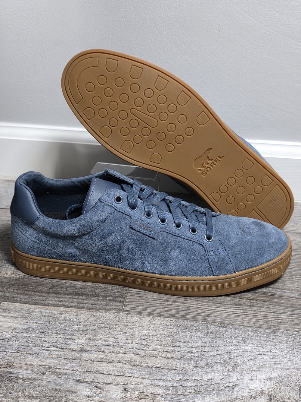Sorel Men’s Cyprus LX Suede Gum Sole Casual Sneakers Sz 13